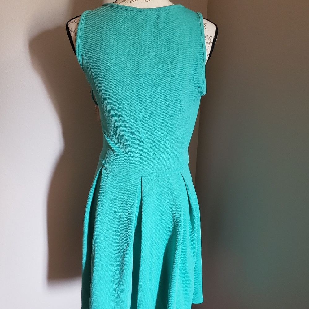 Fit and Flare Summer Dress - Picture 9 of 9